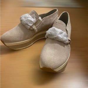 Dolce Vita shoes size 8